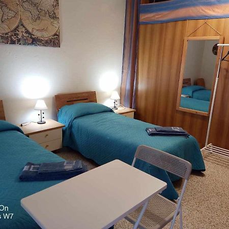 Beb Infamiglia Bed & Breakfast Cascinette Екстериор снимка