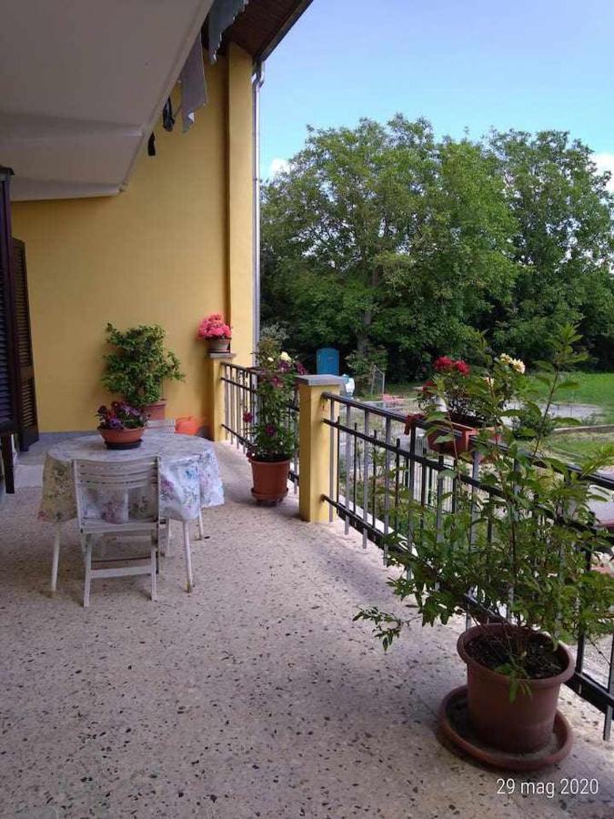 Beb Infamiglia Bed & Breakfast Cascinette Екстериор снимка