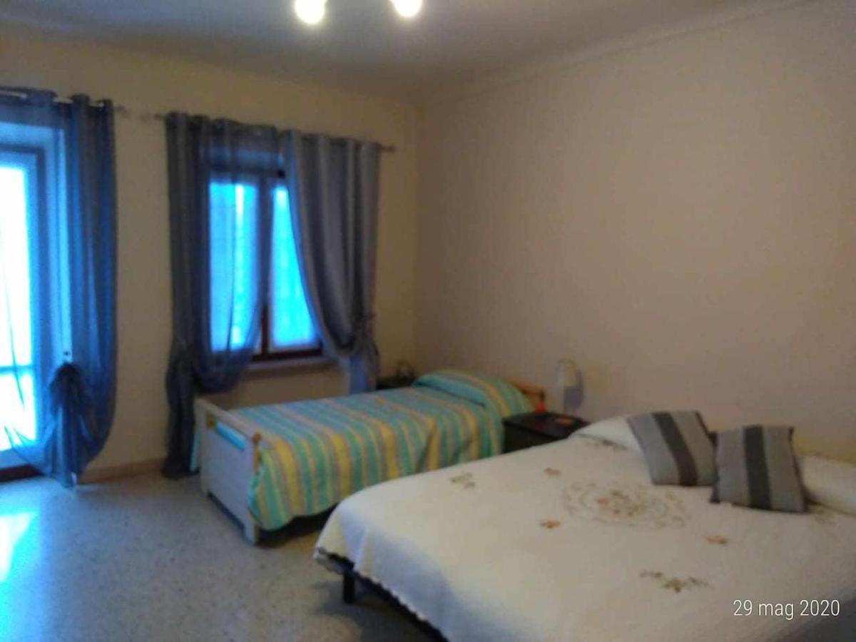 Beb Infamiglia Bed & Breakfast Cascinette Екстериор снимка